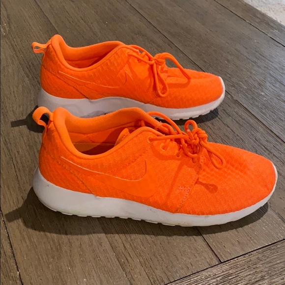 nike roshe orange